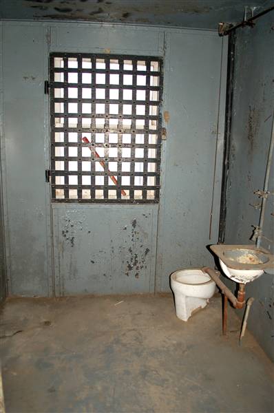 Llano County "Red Top" Jail (12/7/2009)