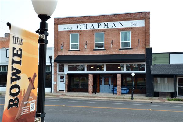 Chapman Building (9/1/2021 - Credits: Cindy Roller)