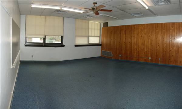 Former Lampasas Junior High (12/15/2009)