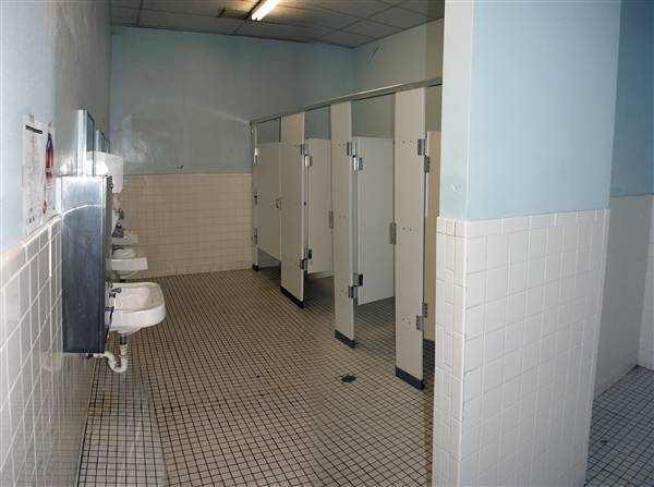 Former Lampasas Junior High (12/15/2009)