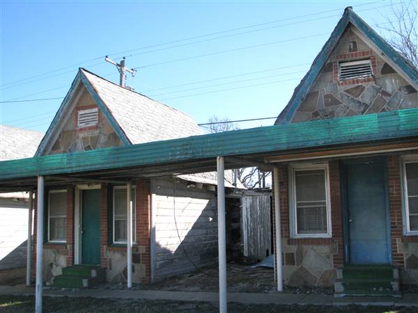 Old Eastland Motel (2/1/2010)