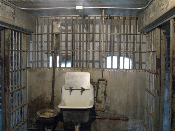 Old Eastland County Jail and Museum (2/1/2010)