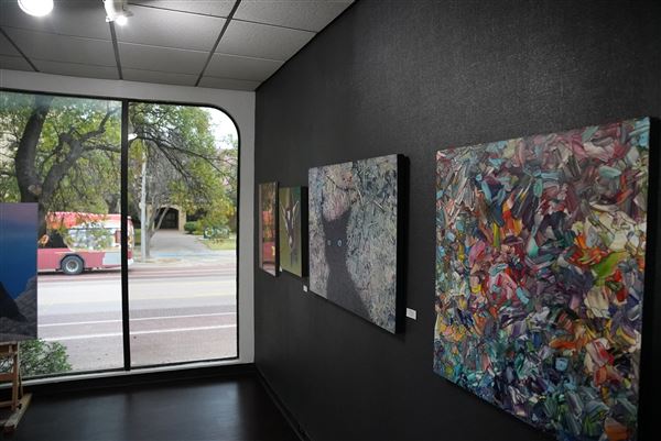 Broadway Contemporary Fine Art Gallery (11/21/2022 - Credits: John Espinoza)