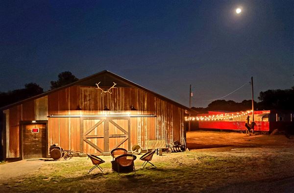 Woodys Banquet Barn (5/30/2023 - Credits: Personally taken)