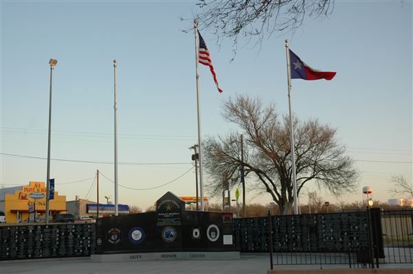 Hutchinson County Veterans Memorial (4/30/2023 - Credits: Charles Gillingham)