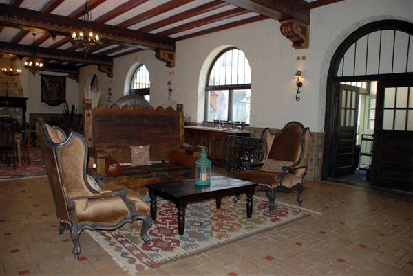 Holland Hotel (6/11/2010)