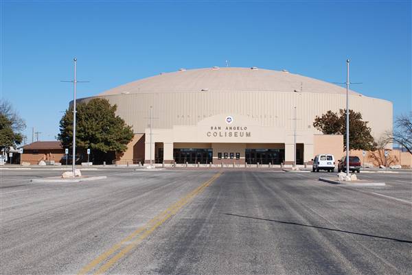 San Angelo Coliseum (12/2/2010)