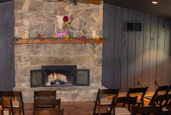 The Yurtopian - Hill Country Resort (6/1/2024 - Credits: @grantdpittman @texas.explorer @billpeary)