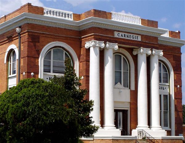 Terrell Heritage Museum in Old Carnegie Library (2/5/2025 5:16:10 PM - Credits: submitted by:)