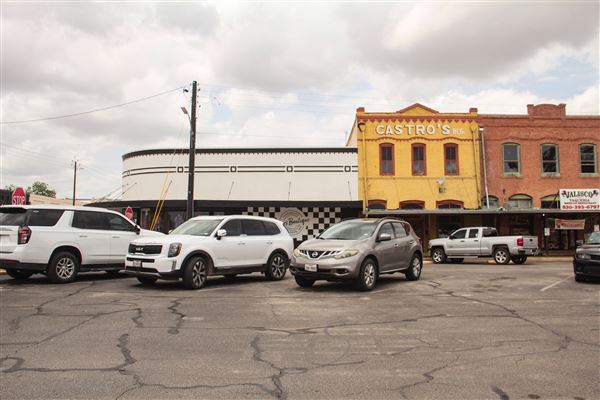 Floresville (4/22/2025 - Credits: Erik McCowan)
