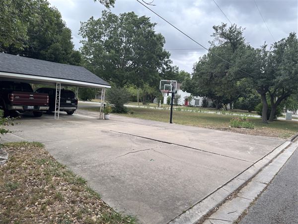 Maple St. House (5/26/2025 - Credits: submitted by: Emily  Bacom)