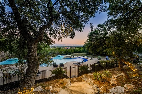 Moonlight Bay House (3/27/2026 - Credits: submitted by: Chris Rajiah)