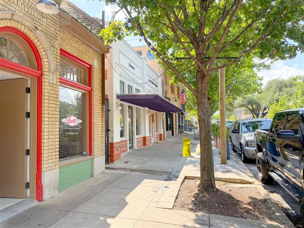 Bishop Arts Retail District (10/6/2025 - Credits: Austin Flores)