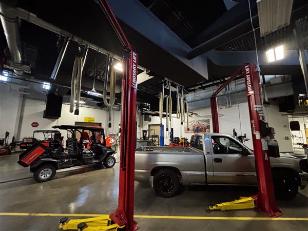 Dallas College - Cedar Valley Campus - HVAC and Automotive Building (10/6/2025 - Credits: Alex Payne)