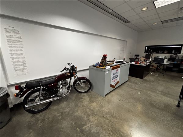 Dallas College - Cedar Valley Campus - HVAC and Automotive Building (10/6/2025 - Credits: Alex Payne)