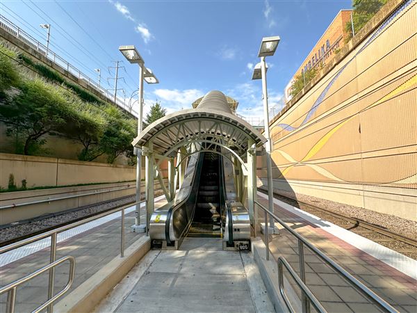 DART - Mockingbird Station (10/3/2025 - Credits: Austin Flores)