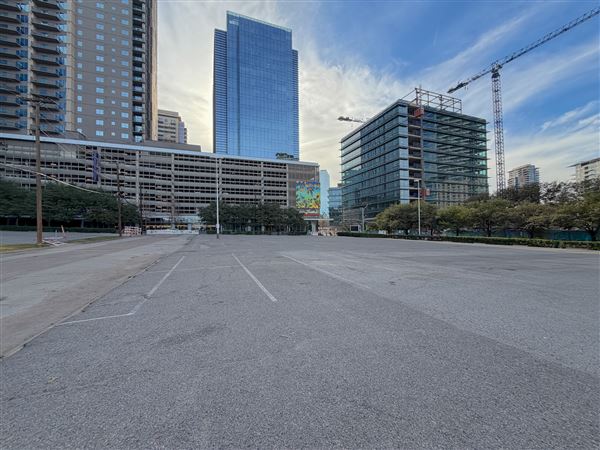 Harwood Parking Lot (1/9/2026 - Credits: Austin Flores)