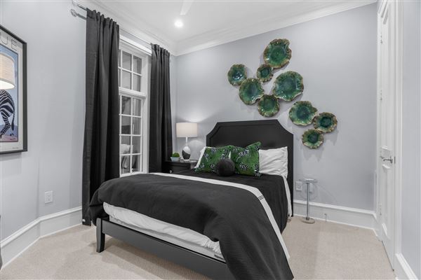 Worthington Condo