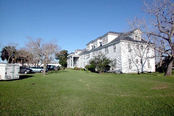 Luther Hotel (3/8/2005)
