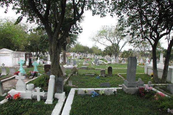 Brownsville City Cemetery (3/4/2004)