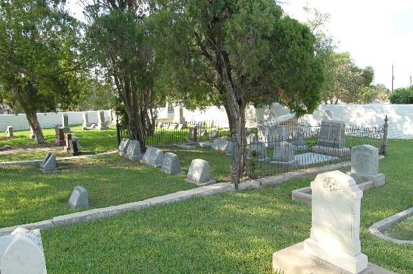 Brownsville City Cemetery (5/2/2006)