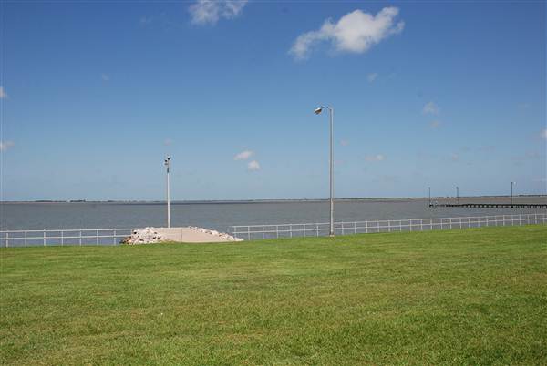 Palacios Seawall (5/30/2012)