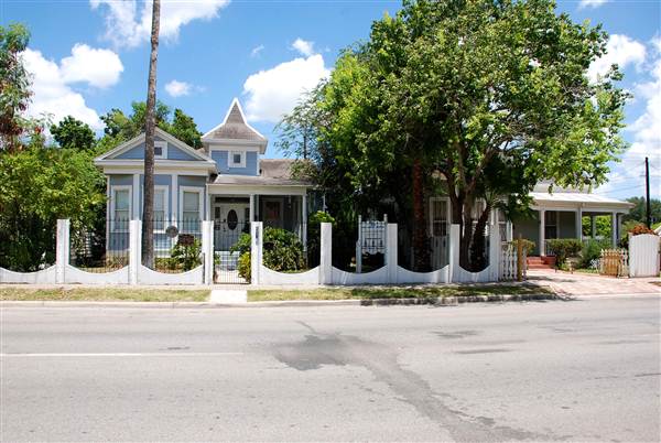 St. Charles Street Historic Neighborhood (8/18/2012)