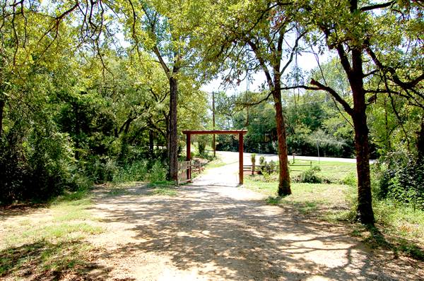 JR Stables (8/22/2012)