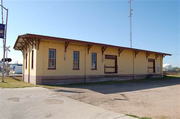 Rural Texas Toursim Center and Depot (3/25/2013)