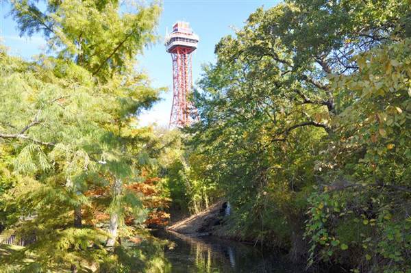 Six Flags Over Texas: Arlington (11/11/2013)