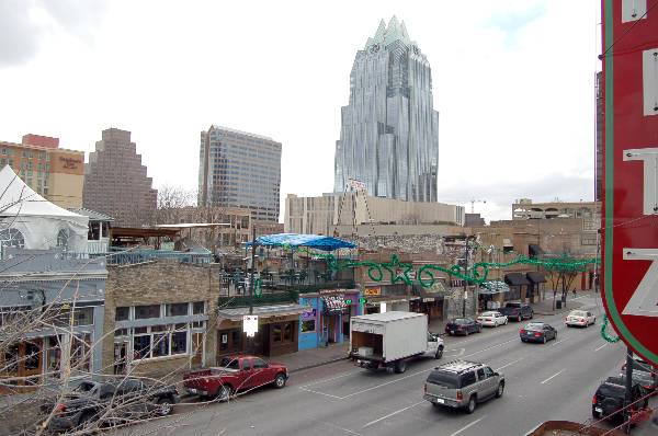 6th Street Retail District (12/28/2006)