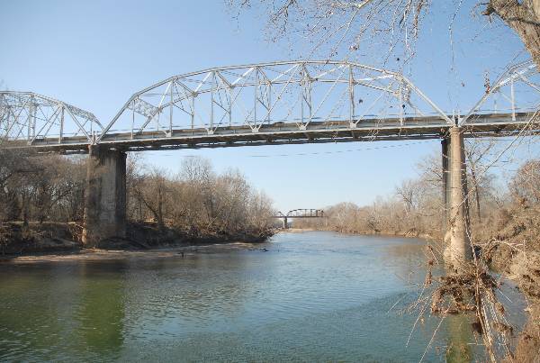 Hwy 71 Bridge over Colorado River (2/16/2007)