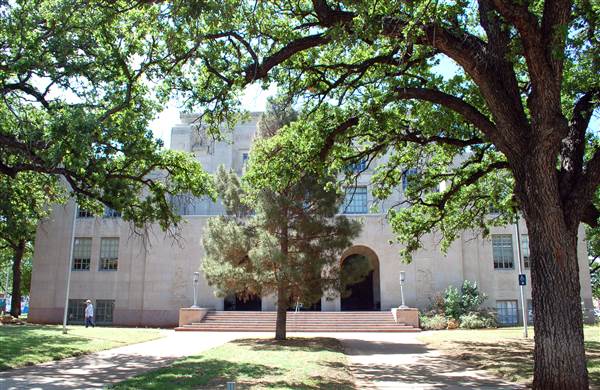 Young County Courthouse (5/2/2014)