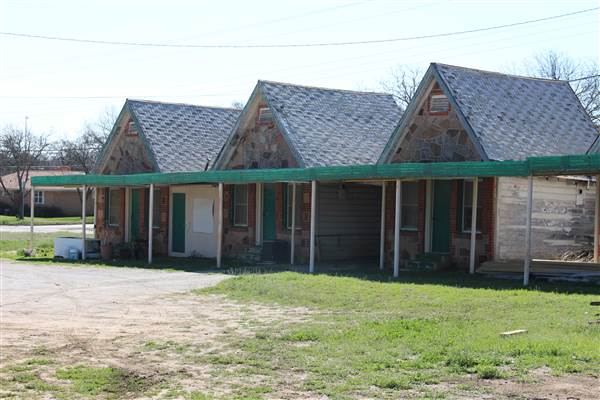 Old Eastland Motel (4/8/2015)