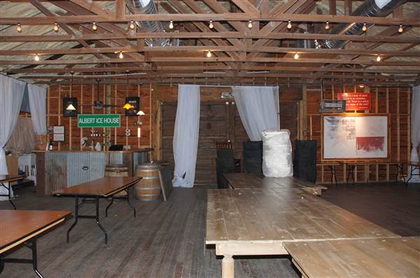 Albert Ice House & Dancehall (5/3/2015)