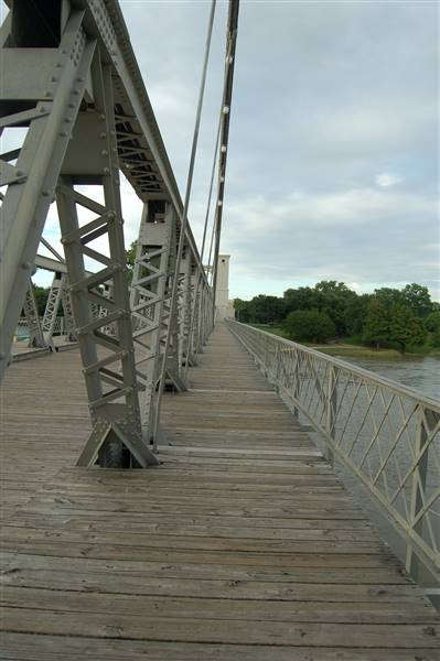 Waco Suspension Bridge and Waco Riverwalk (6/15/2015)