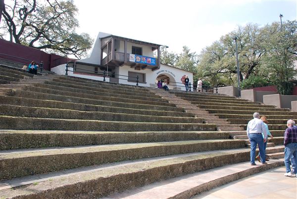 Arneson River Theatre (2/16/2018)