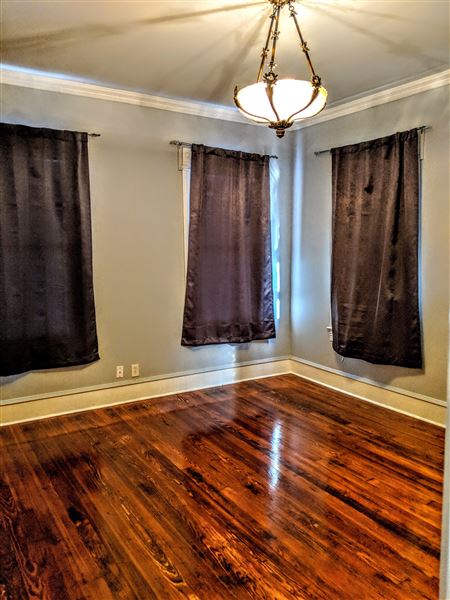 House at 1211 South Sycamore Street (3/30/2018 - Credits: Brent Paxton)