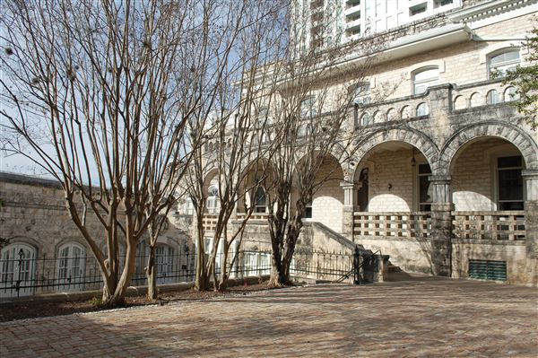 Austin Woman's Club - Chateau Bellevue (11/27/2018)