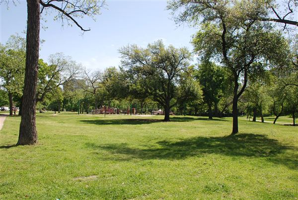 Reverchon Park (4/12/2019)