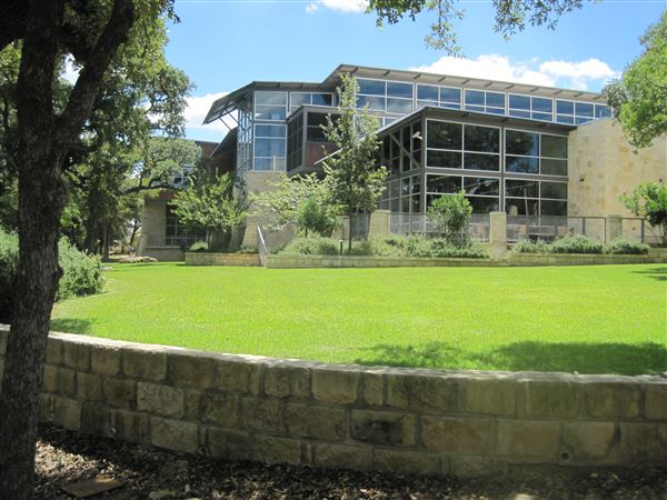 Patrick Heath Public Library (6/1/2021 - Credits: City of Boerne / E. Castle Photography)