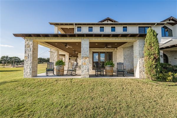 Cricket Hill Ranch (10/26/2021 - Credits: Divine Radiance Photography)