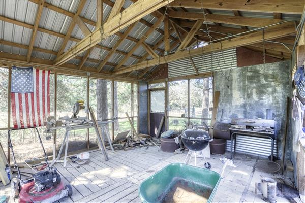 Rural Farm - Two House Property (12/1/2021 - Credits: Adam Brown)