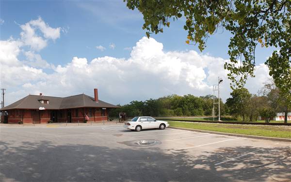 Elgin Train Depot (10/30/2009)