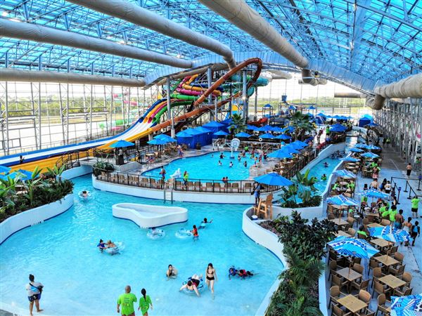 Epic Waters Indoor Waterpark (2/18/2022)