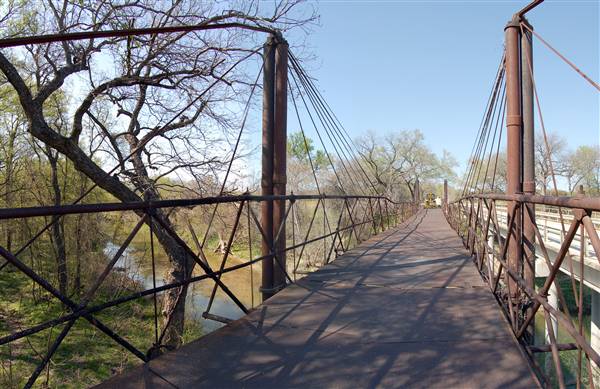 Bluff Dale Suspension Bridge (5/11/2010)