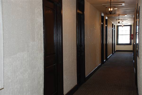 Holland Hotel (6/11/2010)