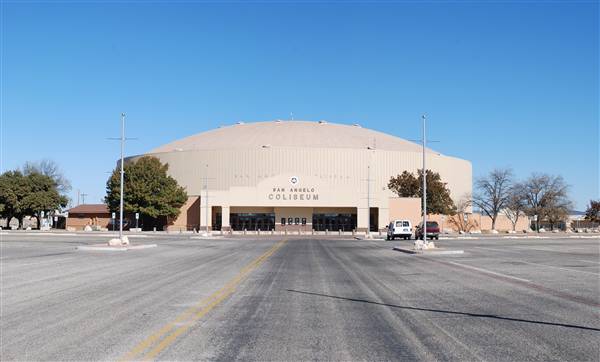 San Angelo Coliseum (12/2/2010)