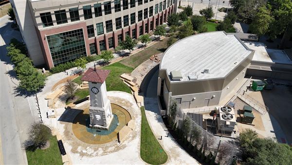 Mineral Wells Public Plaza (5/6/2024 - Credits: submitted by: -- --)
