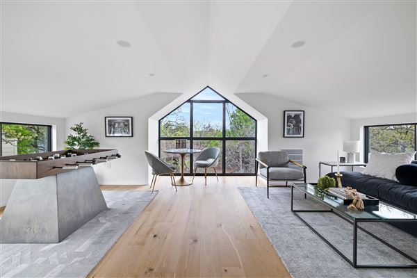 Mosier House (5/25/2024 - Credits: Ramblr Media)
